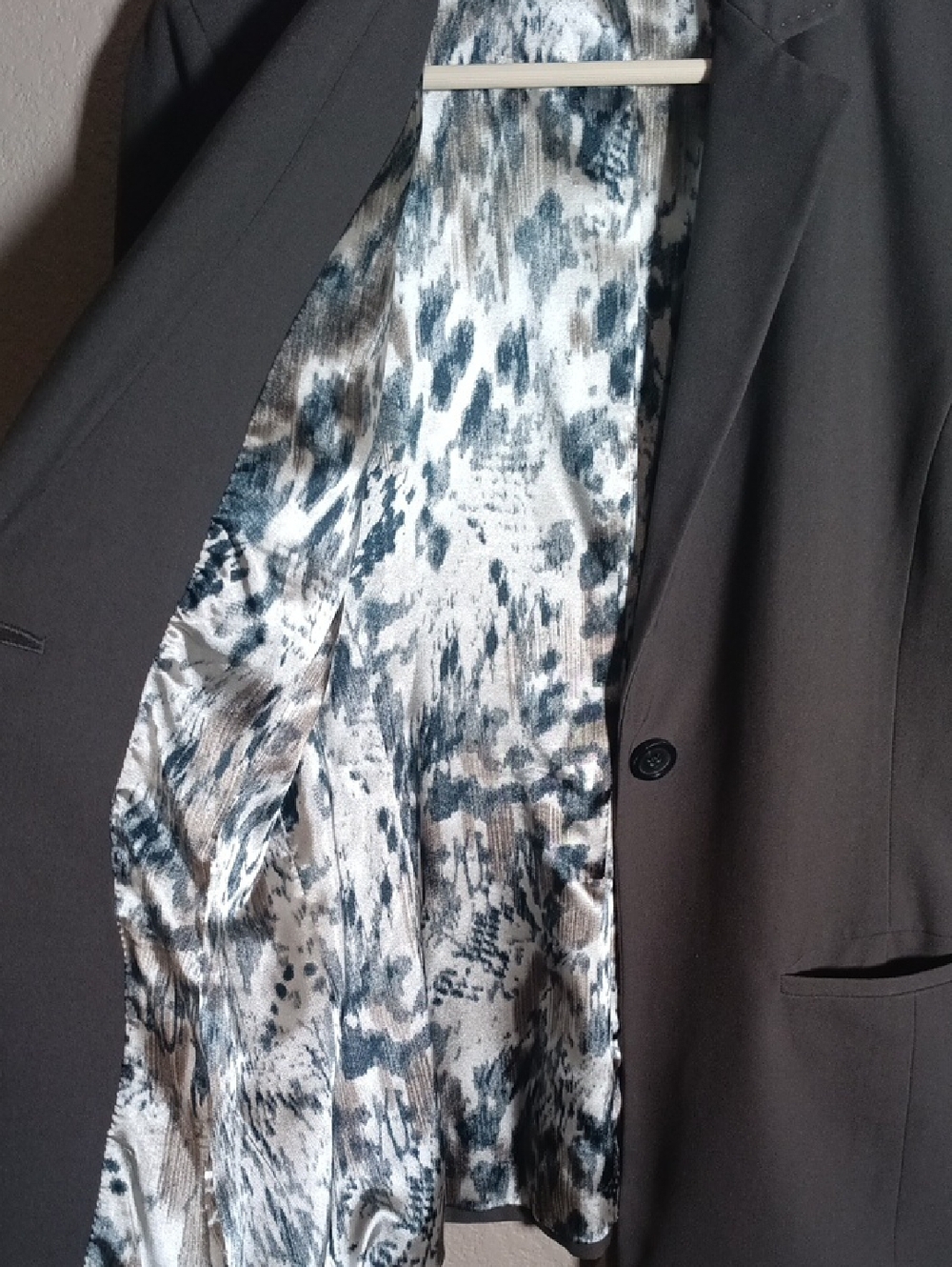 Womens Black Single-Button Blazer - Picture 4 of 12